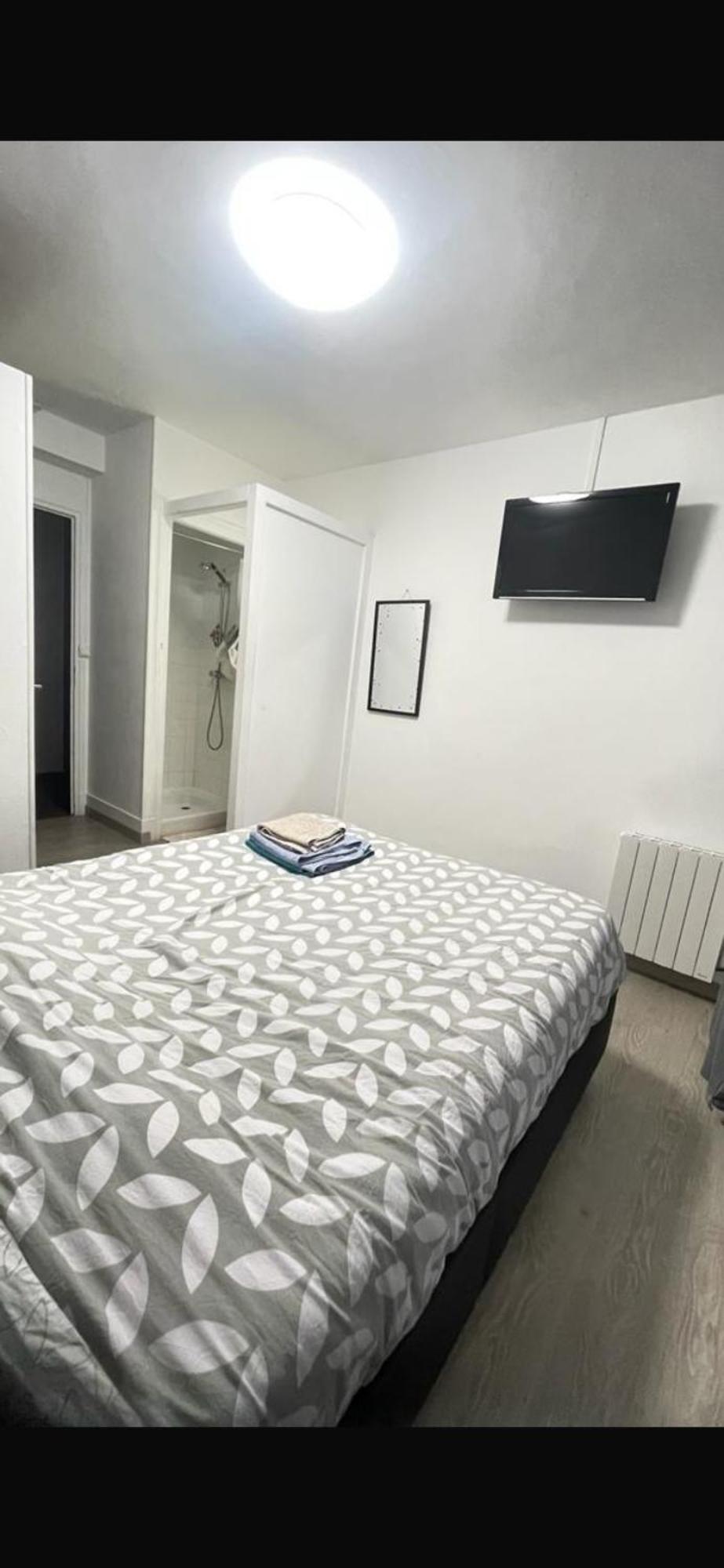 Chambre Double โบเวส์ ภายนอก รูปภาพ