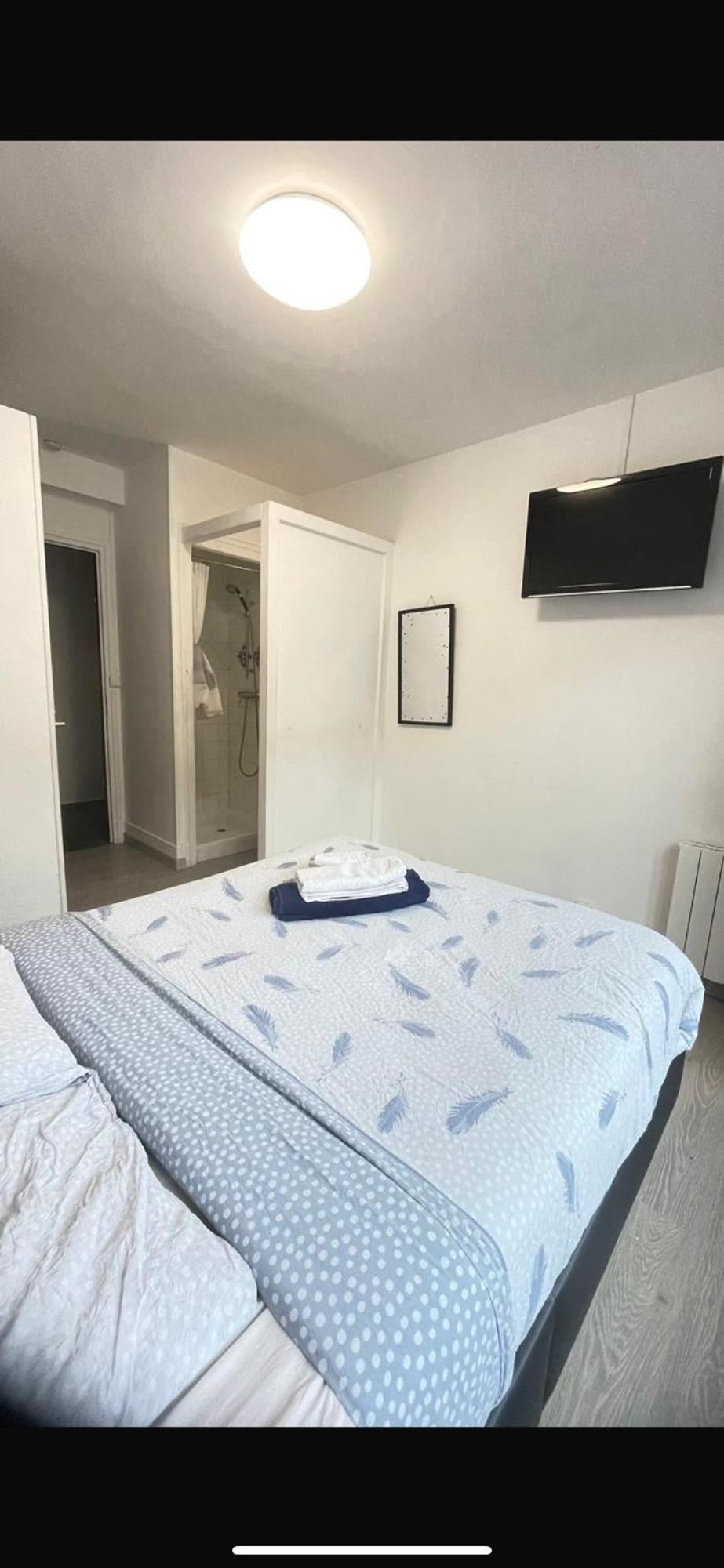 Chambre Double โบเวส์ ภายนอก รูปภาพ